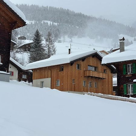 Yeti Lodge Sedrun Extérieur photo