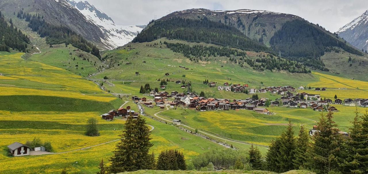 Yeti Lodge Sedrun Extérieur photo