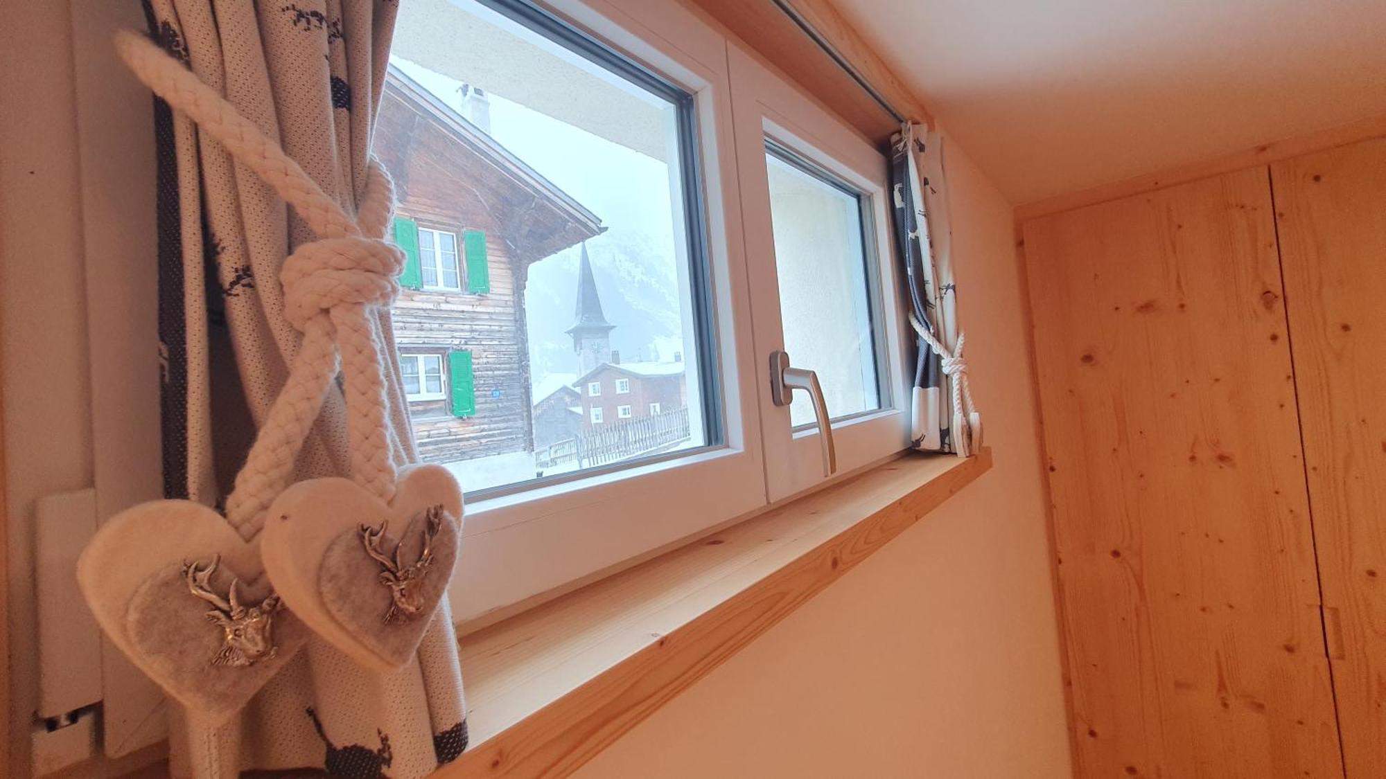 Yeti Lodge Sedrun Chambre photo