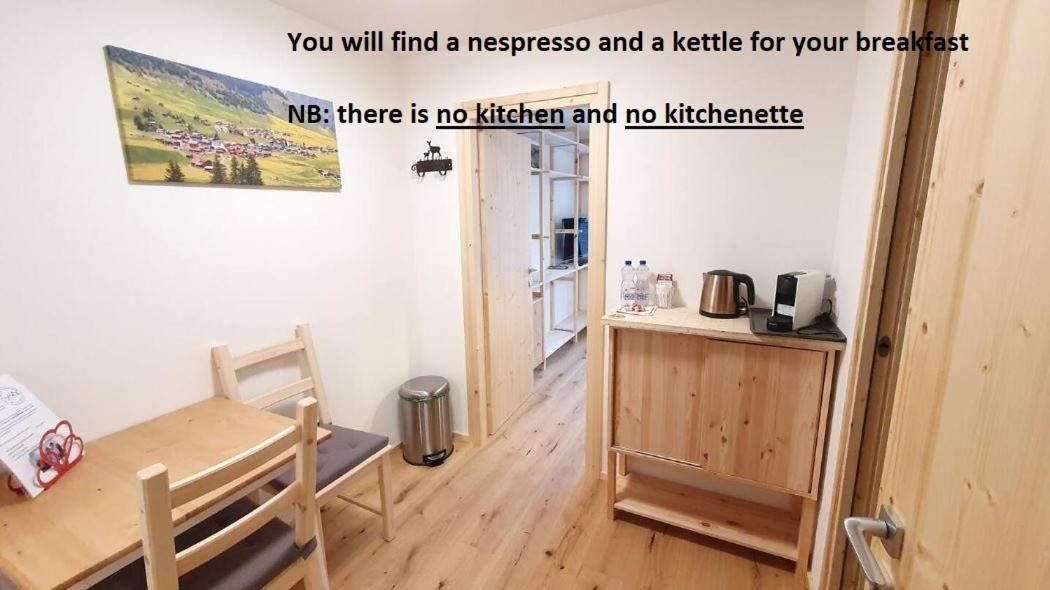 Yeti Lodge Sedrun Chambre photo