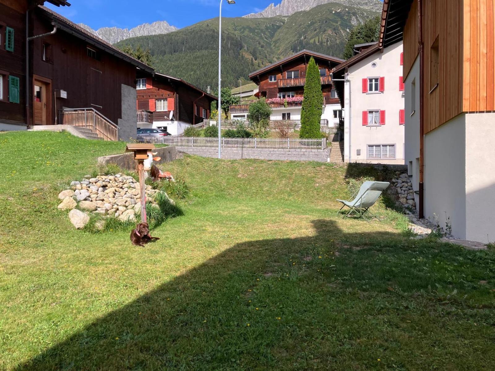Yeti Lodge Sedrun Extérieur photo